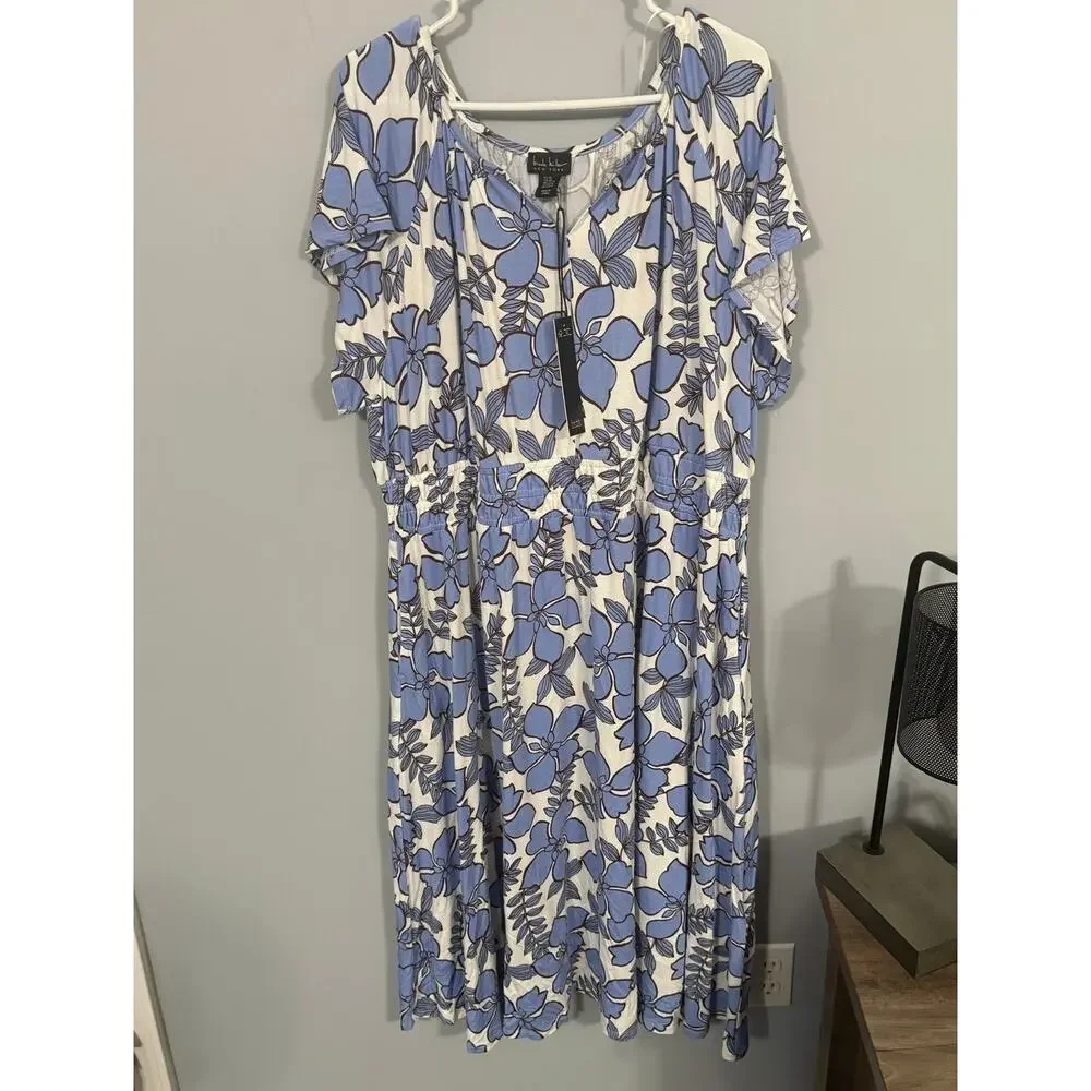NWT Nicole Miller White Blue Floral Short Sleeve Midi Dress Women's Plus Size 2X - Picture 1 of 11